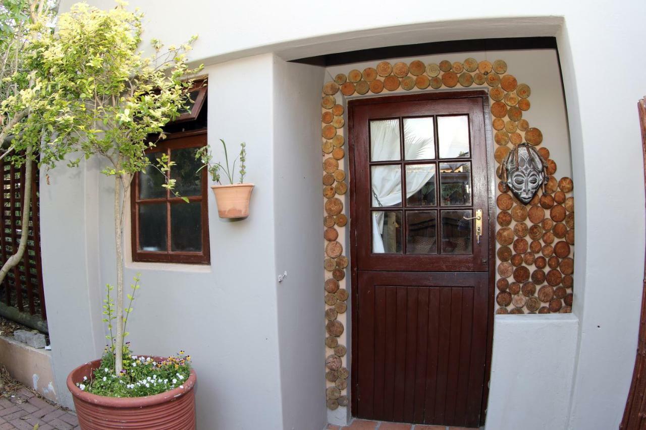 Studio Garden View